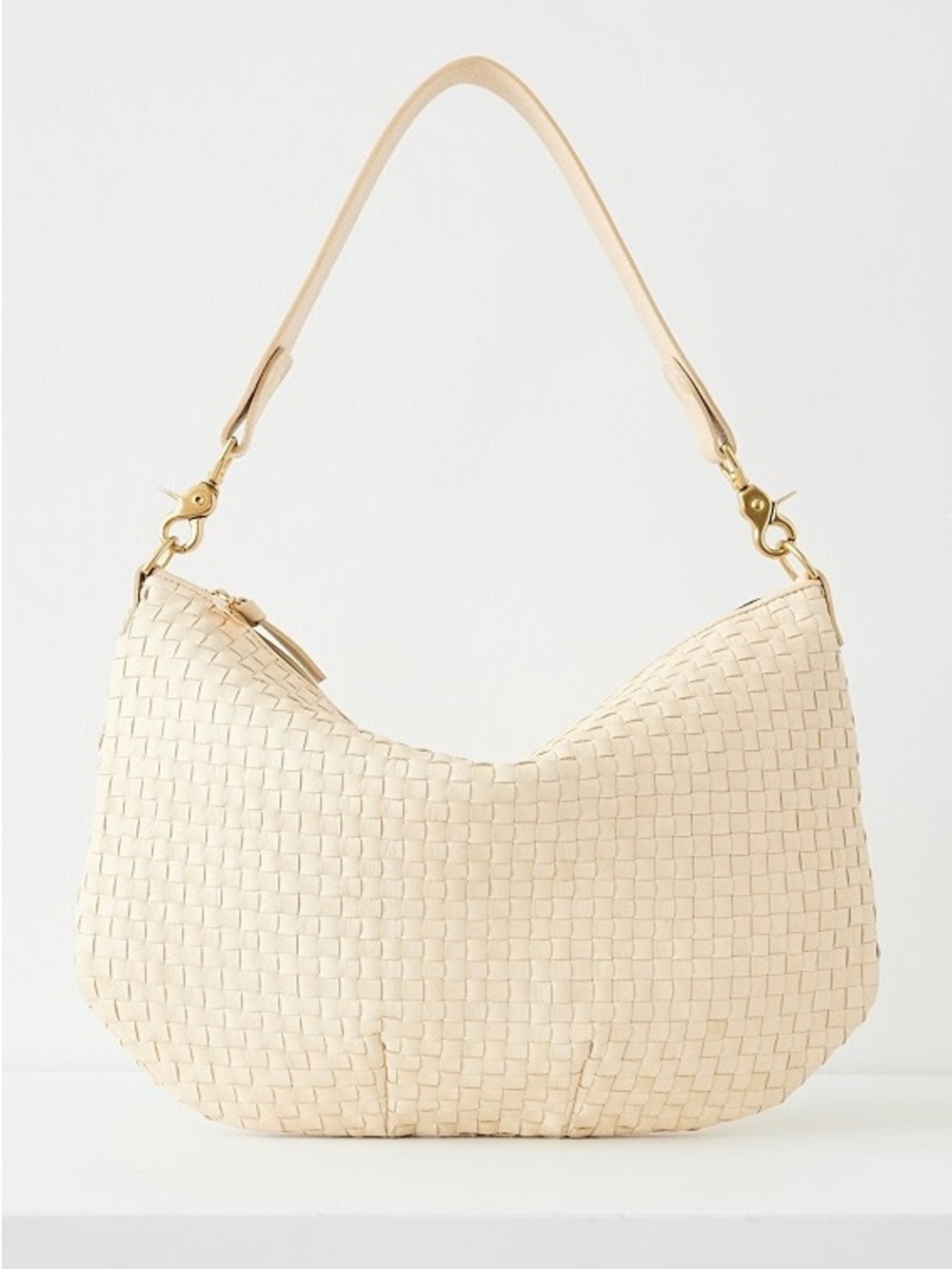 Clare V Moyer Messenger Woven Hobo Bag in Cream
